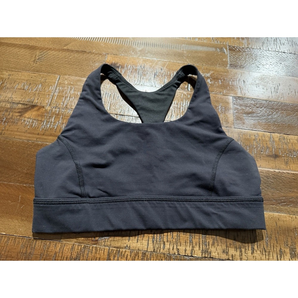 Woman's Lululemon Black Strappy Sports Bra Size 6, No Lads